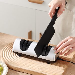 how to use an electric knife sharpener